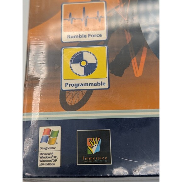 Lot of 2 Saitek P2600 Rumble PC Gamepad Controller New / Sealed - Picture 3 of 4